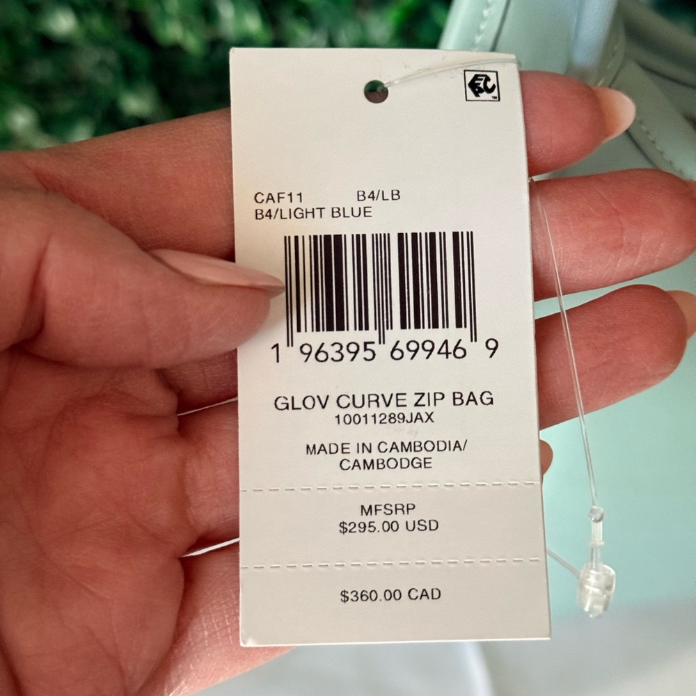 Coach Curve Zip Shoulder Bag in Light Blue NWT - Picture 4 of 7